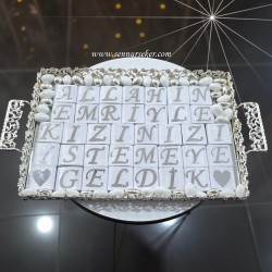 Allahın Emriyle Kızınızı İstemeye Geldik Yazılı Tepside İsteme Çikolatası 3748 - Thumbnail