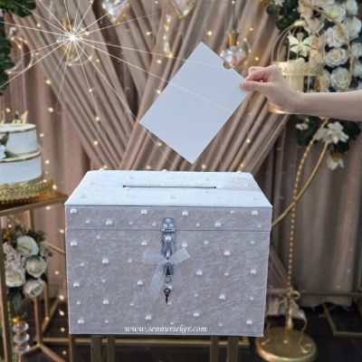 Gümüş Kilit Mekanizmalı Krem Kadife Renk Kumaş Kaplı İncili Takı Kutusu, Takı Sandığı 4051