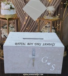 Battal Boy Krem Kadife Kumaş Kaplı İncili Gümüş Kilit Mekanizmalı Takı Sandığı, Takı Kutusu  4046