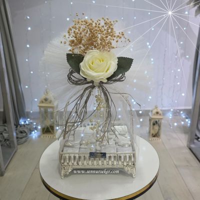 Bir Ömür Mutluluğa İlk Adım, Beyaz Gül Temalı İsteme, Söz veya Nişan Çikolatası 4119