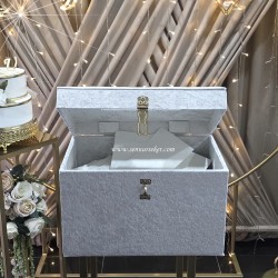 Krem Kadife Kaplı, Kilit Mekanizmalı Takı Sandığı, Takı Kutusu 3988 - Thumbnail