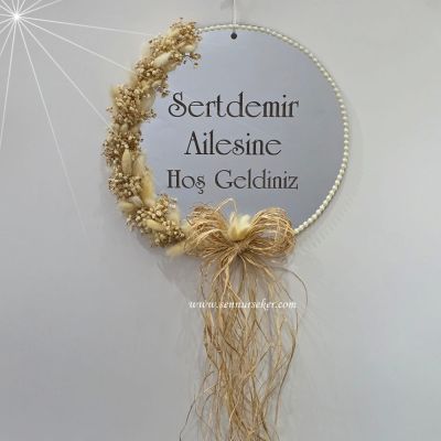 Pleksili ve Çiçek Süslü Aile Kapı Süsü 3981 - 1